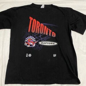 Vintage Toronto Raptors shirt